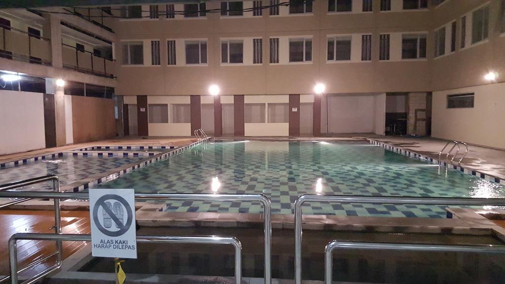 Reddoorz Apartment @ Emerald Towers Bandung Ngoại thất bức ảnh