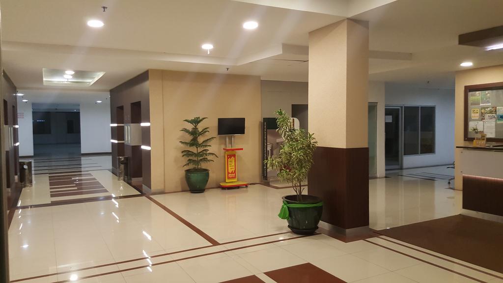 Reddoorz Apartment @ Emerald Towers Bandung Ngoại thất bức ảnh