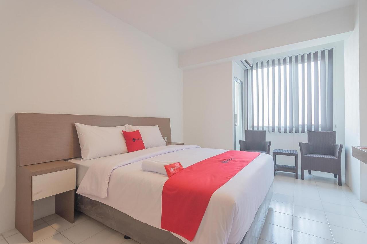 Reddoorz Apartment @ Emerald Towers Bandung Ngoại thất bức ảnh