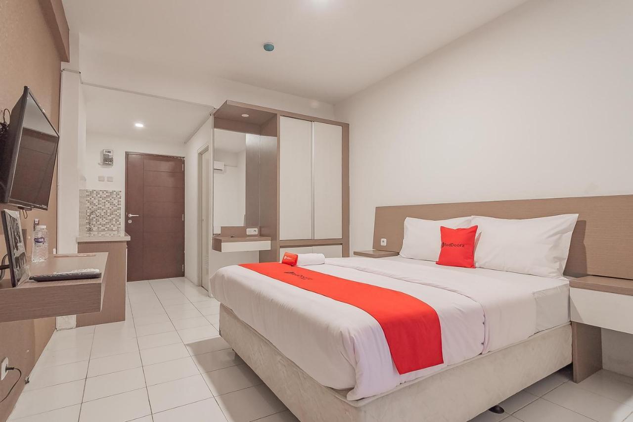 Reddoorz Apartment @ Emerald Towers Bandung Ngoại thất bức ảnh