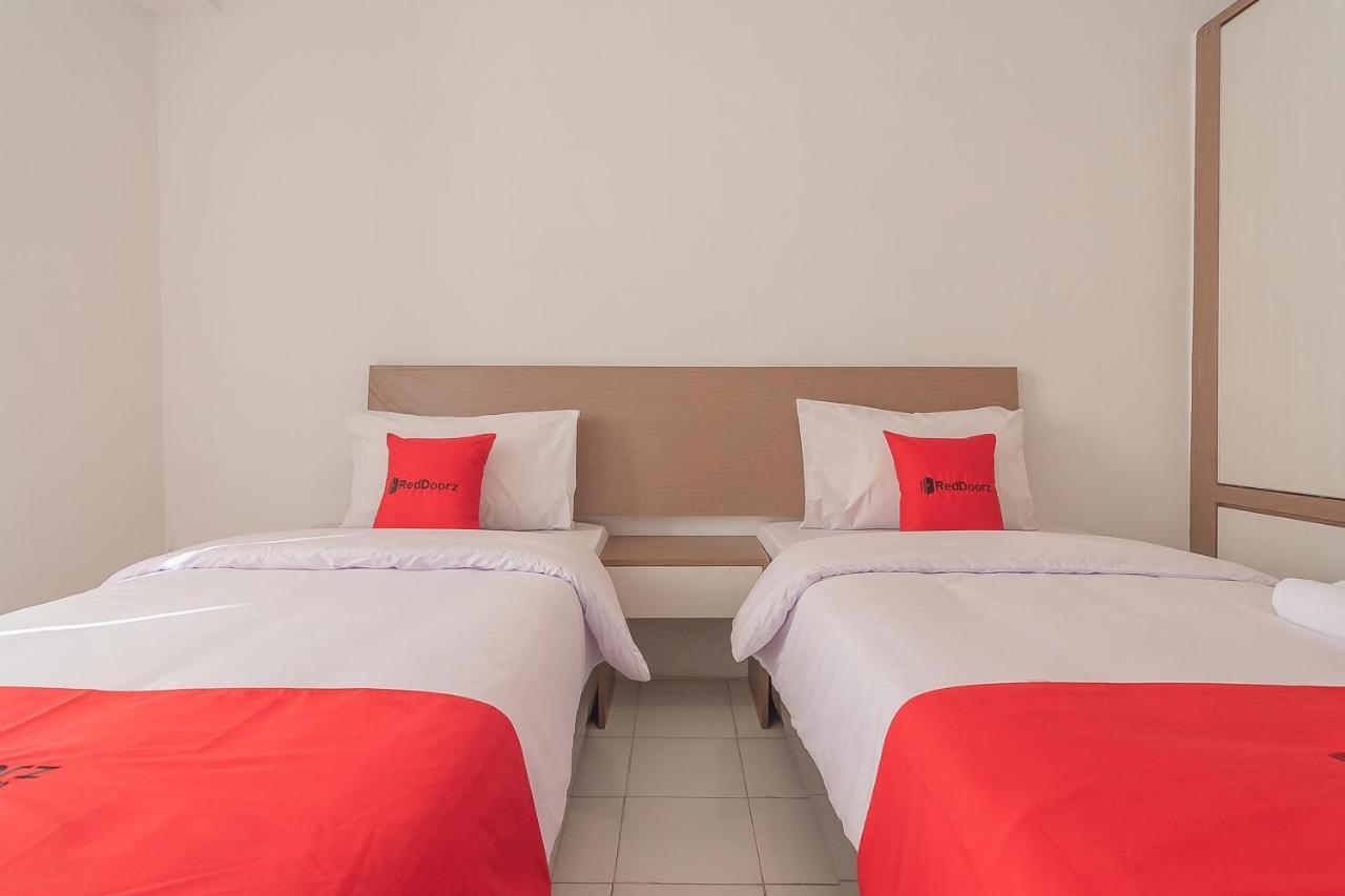 Reddoorz Apartment @ Emerald Towers Bandung Ngoại thất bức ảnh